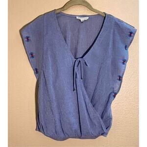 LoveStitch Ruffle Wrap Top Low neckline Sz S